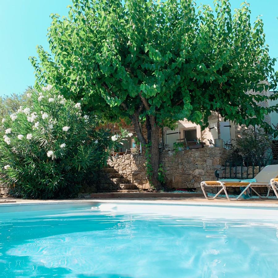 Maset Des Amandiers Cotignac Exterior foto